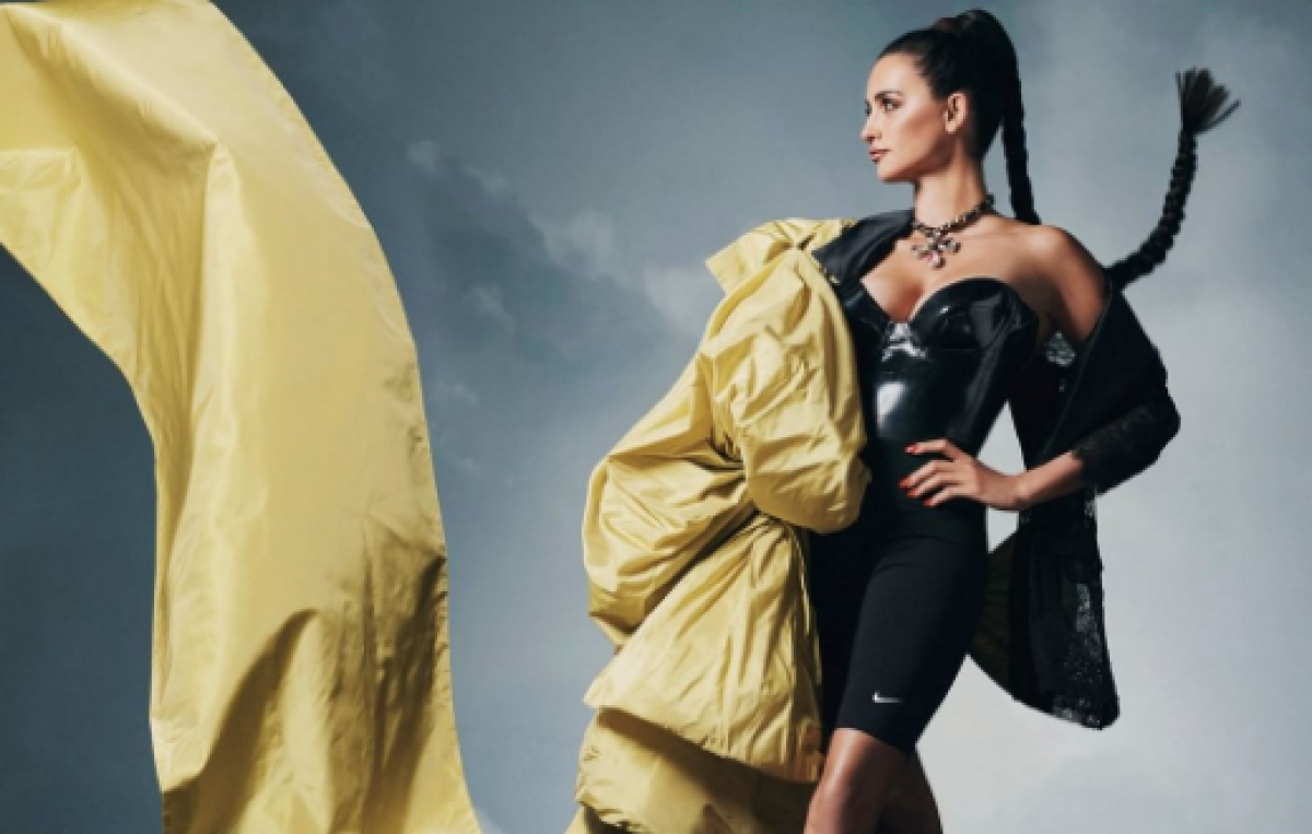 Пенелопа Крус в латексном костюме снялась для обложки испанского Vogue -  Главред