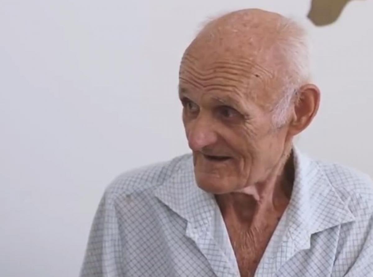 85-летний сумчанин продал квартиру с дачей, а деньги отдал на нужды ВСУ