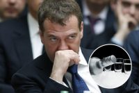 Він весь час п'яний: колишній депутат Держдуми розповів, як Путін за пияцтво вигнав з прем'єрів Медведєва