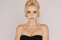 Прийшла, побачила, вподобала: Лілія Ребрик показала дивовижну гнучкість на гімнастичному маті