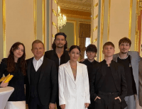 По домашнему: Горбунов, Дорофеева, Огневич и другие звезды пришли в гости к Зеленскому