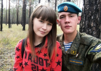Жена осталась без мужа, зато с орденом: в Украине ликвидировали молодого бурята-десантника