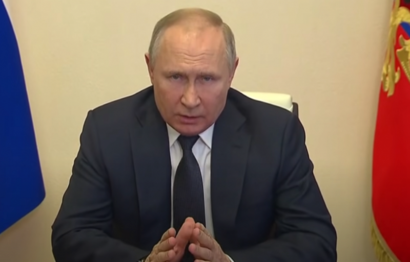 Путин на грани срыва: к нему примчалась бригада скорой помощи