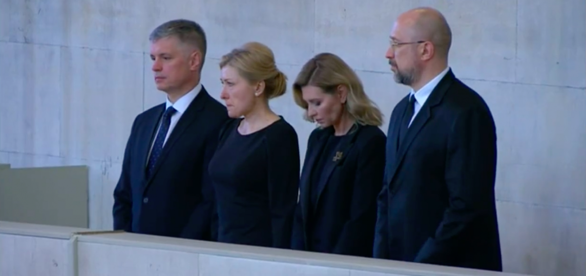 Похороны Елизаветы, Зеленская, Шмыгаль, Пристайко Похороны Елизаветы, Зеленская, Шмыгаль, Пристайко
