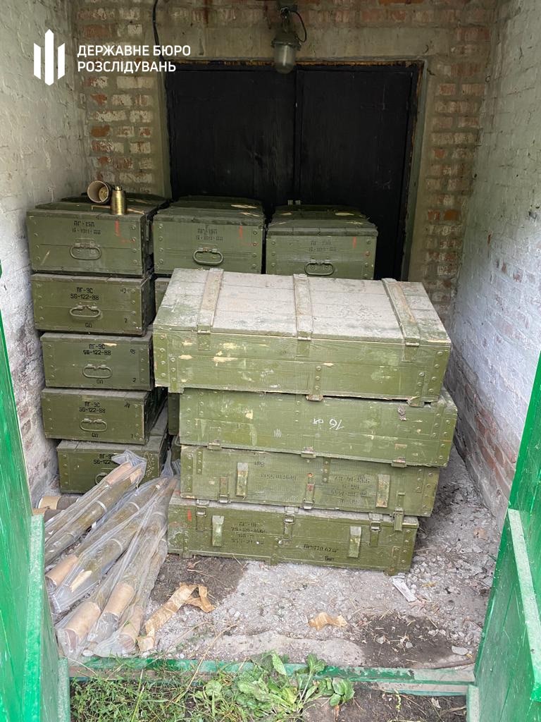 Оккупанты оставили огромный склад боеприпасов на Харьковщине