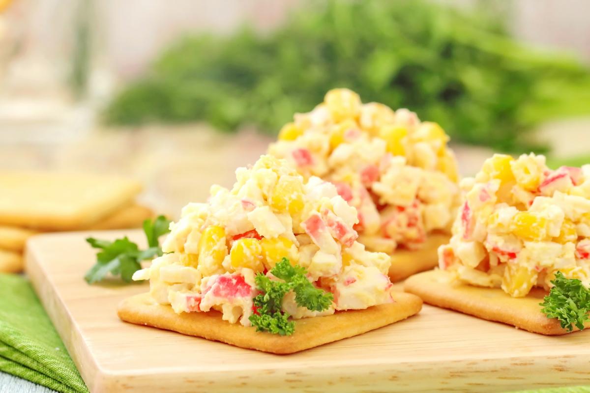 Закуски на чипсах с сыром — рецепты с пошаговыми фото и видео