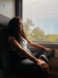 Грустная Каменских порассуждала о любви в полном одиночестве