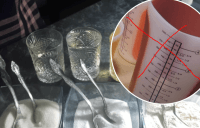 Кухонні ваги і мірну ємність з легкістю замінить звичайна ложка і стакан: як це працює