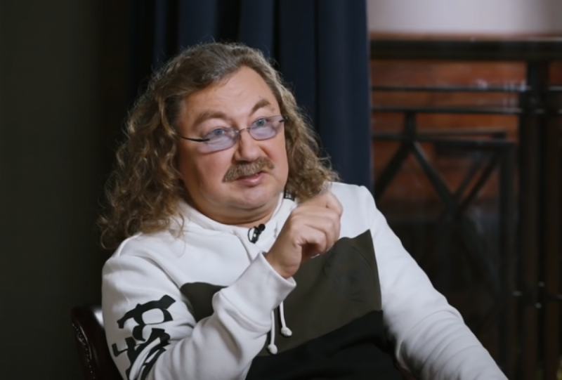 РосСМИ "наврали" об инфаркте: певец Игорь Николаев срочно вышел на связь из больницы