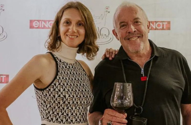 "Дружина іноагента - звучить гордо": молода дружина Макаревича показала рідкісне фото з музикантом