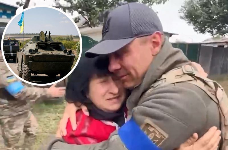 "Я ждала, что ты придешь": мама воина ВСУ трогательно встретила его в освобожденном селе