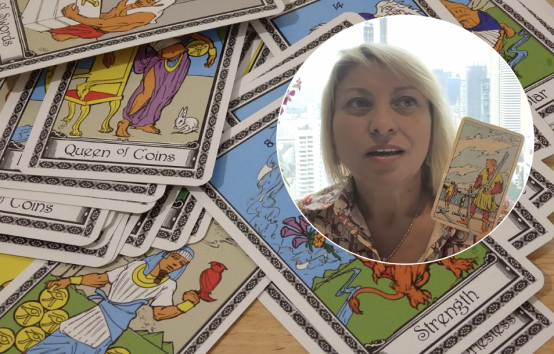 Гороскоп Таро на жовтень 2022: Козерогам - трагічна звістка, Рибам - сварка, Водоліям - поїздка