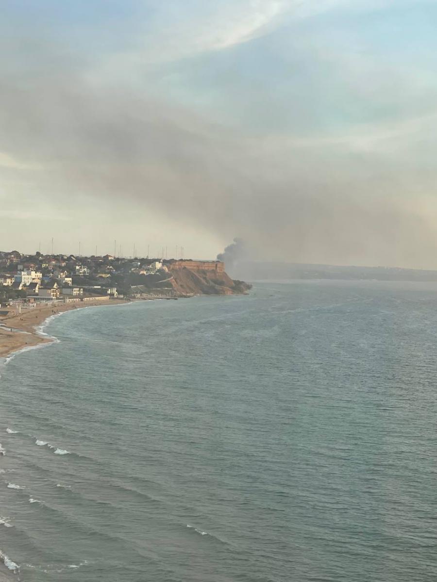 Взрывы на аэродроме Бельбек