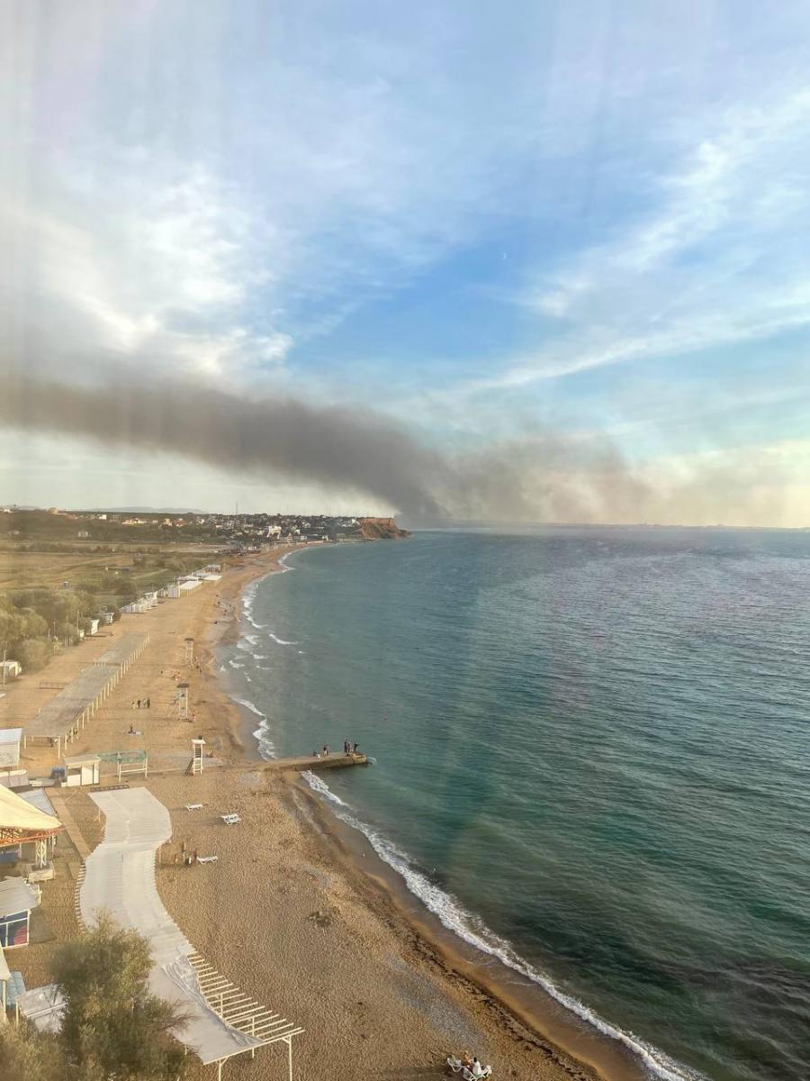 Взрывы на аэродроме Бельбек