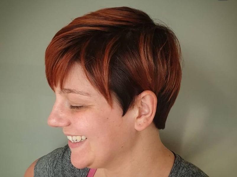 Які зачіски старять жінку після 40 років: 7 популярних стрижок, які точно додають вік Які зачіски старять жінку після 40 років: 7 популярних стрижок, які точно додають вік