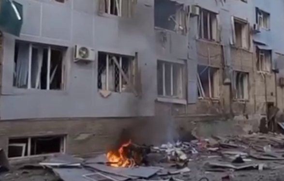 Взрыв у отделения ФСБ: в Мелитополе 'бавовна' возле бизнес-центра гауляйтера