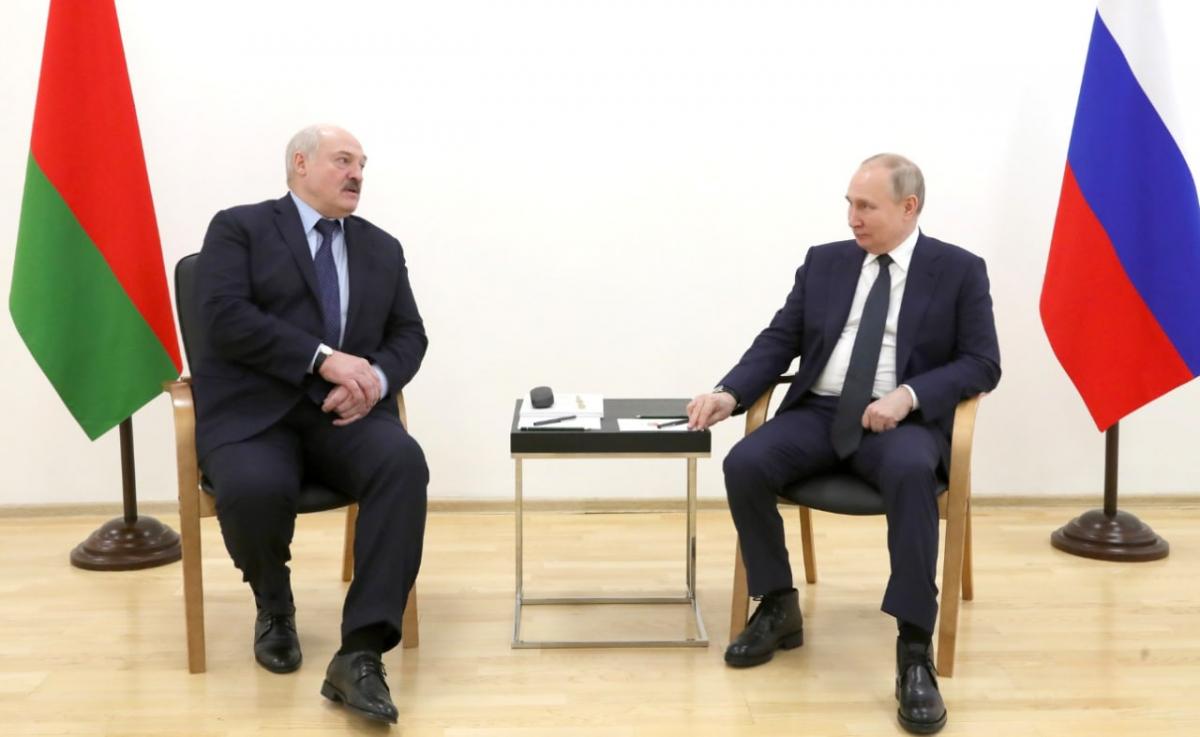 Захід перестав боятися ядерних погроз Путіна – Дмитро Снєгирьов Захід перестав боятися ядерних погроз Путіна – Дмитро Снєгирьов