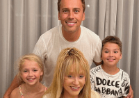 Киркоров не осилил: названо имя покупателя роскошного замка Пугачевой и Галкина в Подмосковье