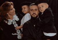 Високі стосунки: Дмитро Монатік розповів, як дружина вибирала подарунки для його подружок