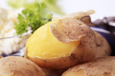 Как сварить идеальную картошку в мундире для салатов