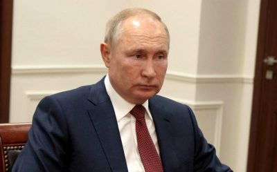 'Сильно сдал назад': Гудков заявил, что Путин стремительно теряет авторитет среди российских элит