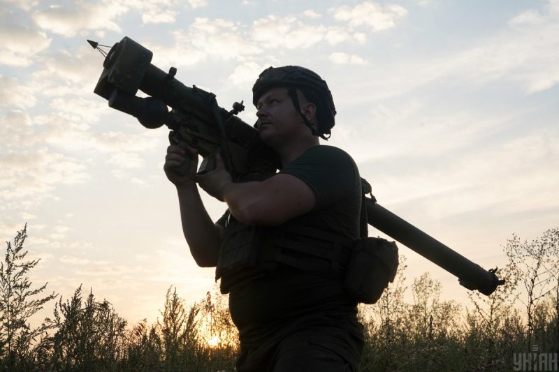 Бойцы ВСУ жалуются на "катастрофические" сбои в работе Starlink на передовой - FТ