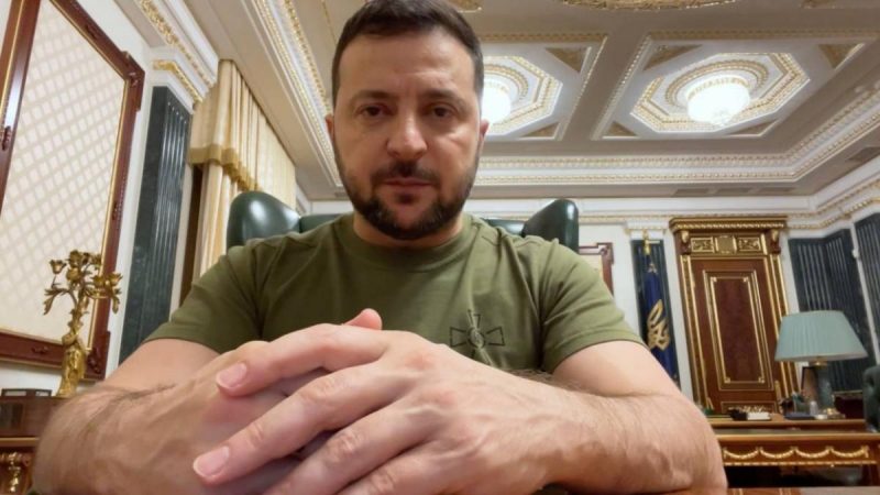 "Пшениця-вбивця": Зеленський висміяв "причину" виходу Росії з "зернової угоди"