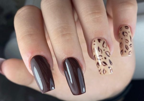 Шоколадний манікюр 2022 Шоколадний манікюр 2022