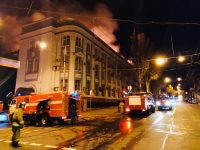 В окупованому Донецьку пролунали вибухи: є прильоти по центру міста, спалахнула потужна пожежа