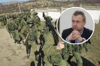 Тікали навіть в жіночому одязі: експерт пояснив, чому РФ відводитиме війська з Херсона кілька тижнів