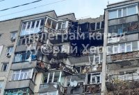 Атака на Херсон: окупанти вночі влучили у багатоповерхівку