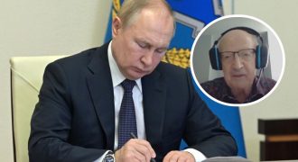 Кремль готовится к отставке Путина - Пионтковский