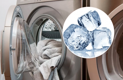 Зачем хозяйки бросают кубики льда в стиральную машинку: секрет, о котором почти никто не знает