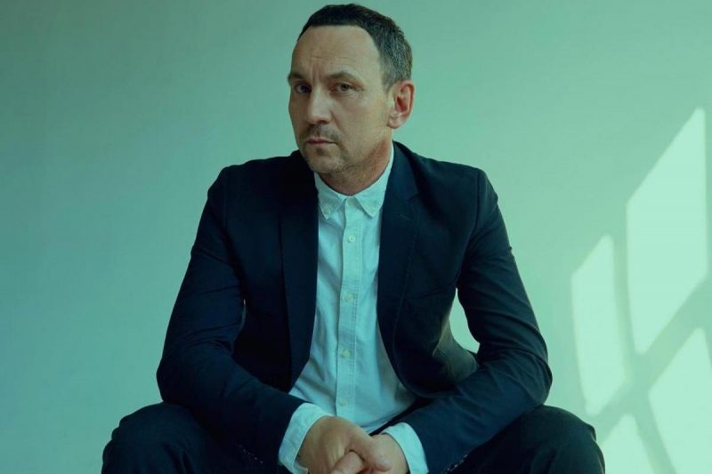 Ексклюзив Сніданку з 1+1: Харчишин показав, як розбирає завали власного дому після влучення ракети