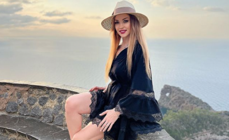 Наталія Валевська після розлучення натякнула на новий роман з відомим хореографом