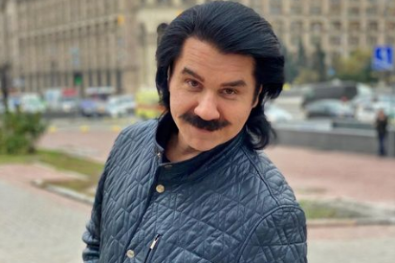 Залишилися без даху над головою: Павло Зібров розповів про друзів, в чий дім потрапила ворожа ракета