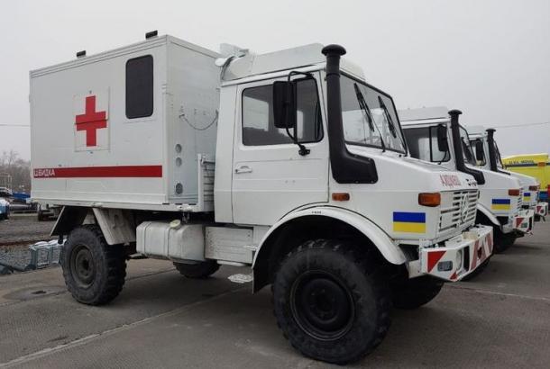 Голлівудські зірки Камбербетч і Лоу зібрали 4 млн гривень для України