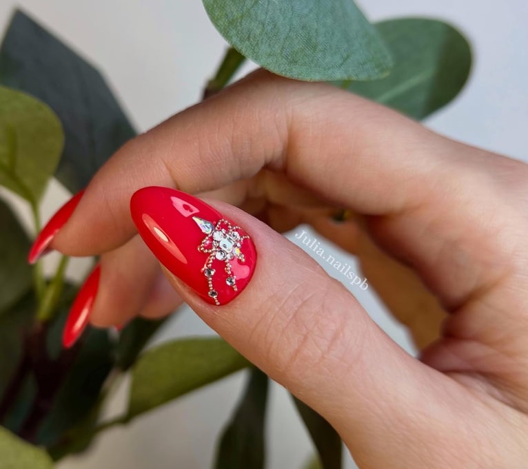 Маникюр, который старит Маникюр, который старит