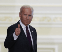 Цей хлопець скаже - так: Байден пожартував, відповідаючи на питання про постачання Україні ATACMS