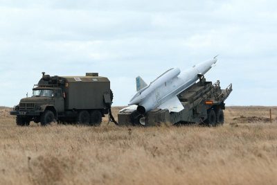 Удары по авиабазам РФ могли нанести дроном Ту-141 Стриж, новым БПЛА Украины или RAM II UAV – эксперт