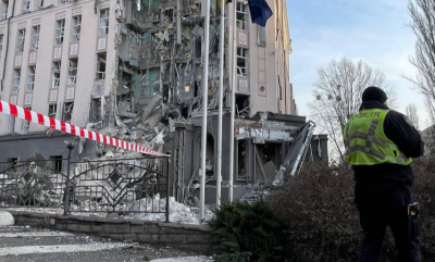 У Києві прогриміли вибухи, є загиблий та постраждалі: у столиці ввели екстрені відключення світла