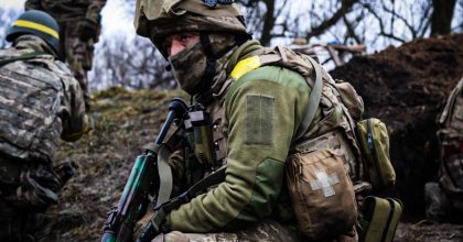 "Следующие 24 часа будут решающими": украинский солдат рассказал о тяжелой ситуации в Соледаре