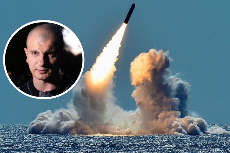 На территорию Украины летит около 100 ракет – военнослужащий Карась