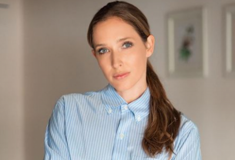 "Кожен з нас має свою особисту історію": Катя Осадча показала рідкісне фото з батьками