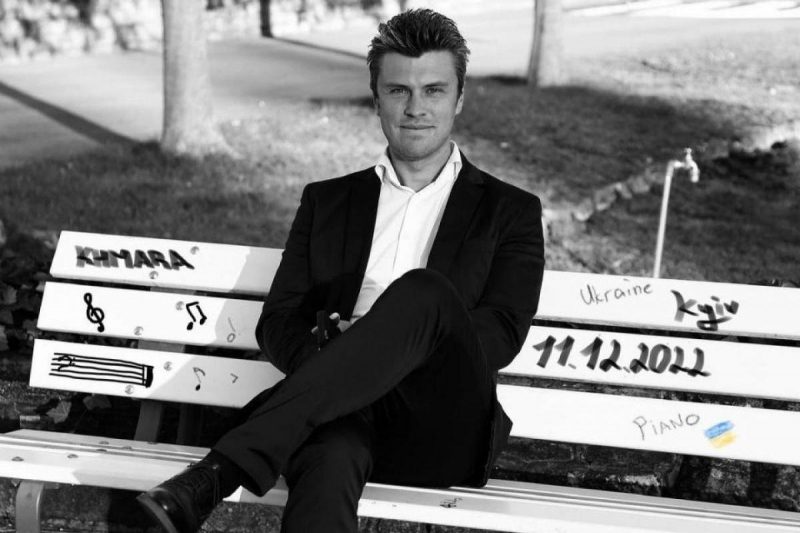 Евгений Хмара рассказал о первых послевоенных концертах в Киеве и почему рожали ребенка в Украине