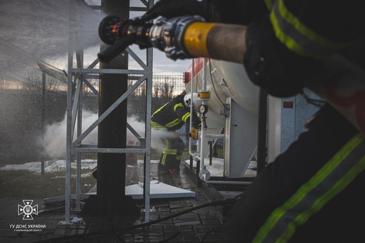 Наслідки ракетного удару РФ по Хмельницькому 31 грудня 2022 року