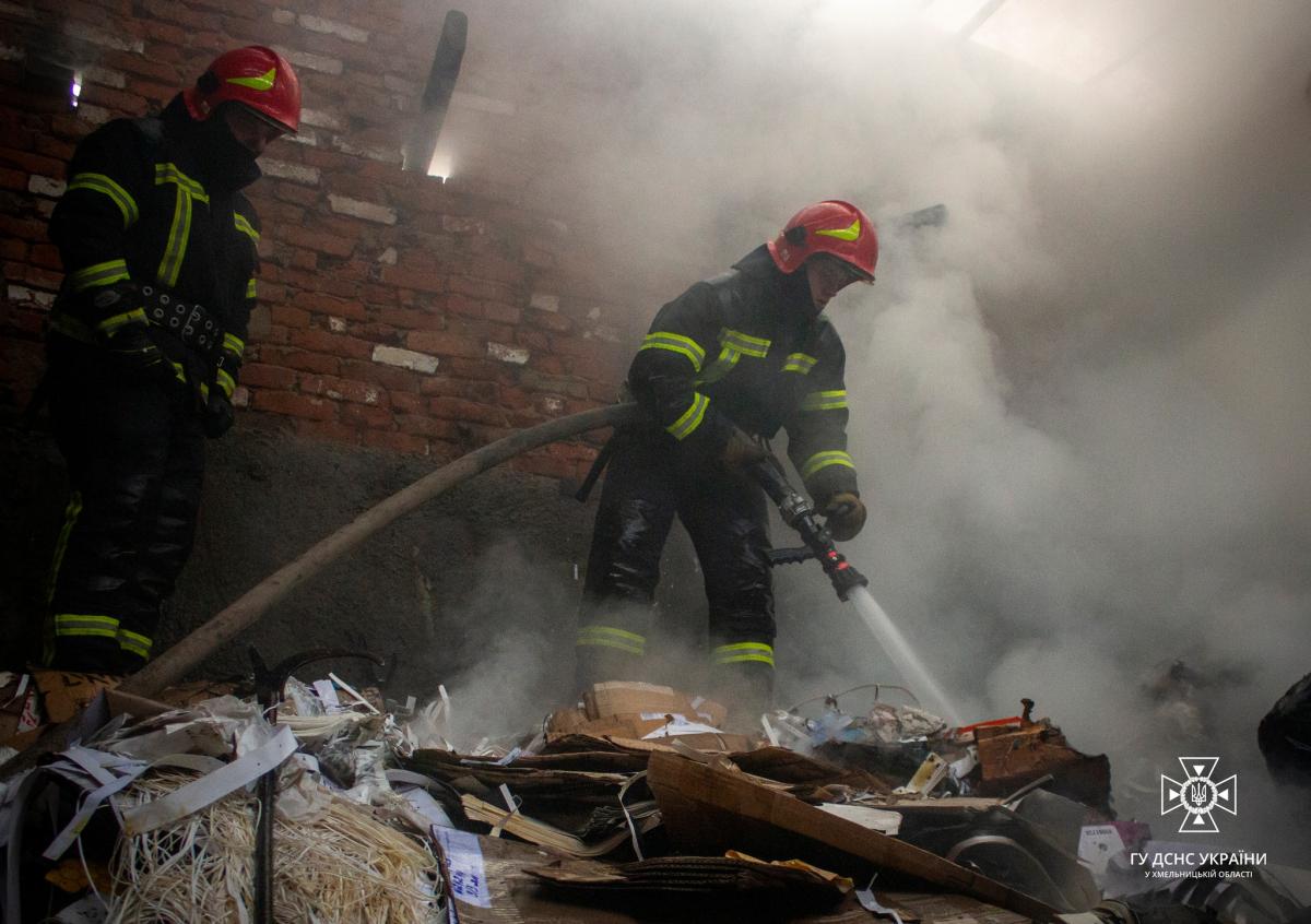 Наслідки ракетного удару РФ по Хмельницькому 31 грудня 2022 року