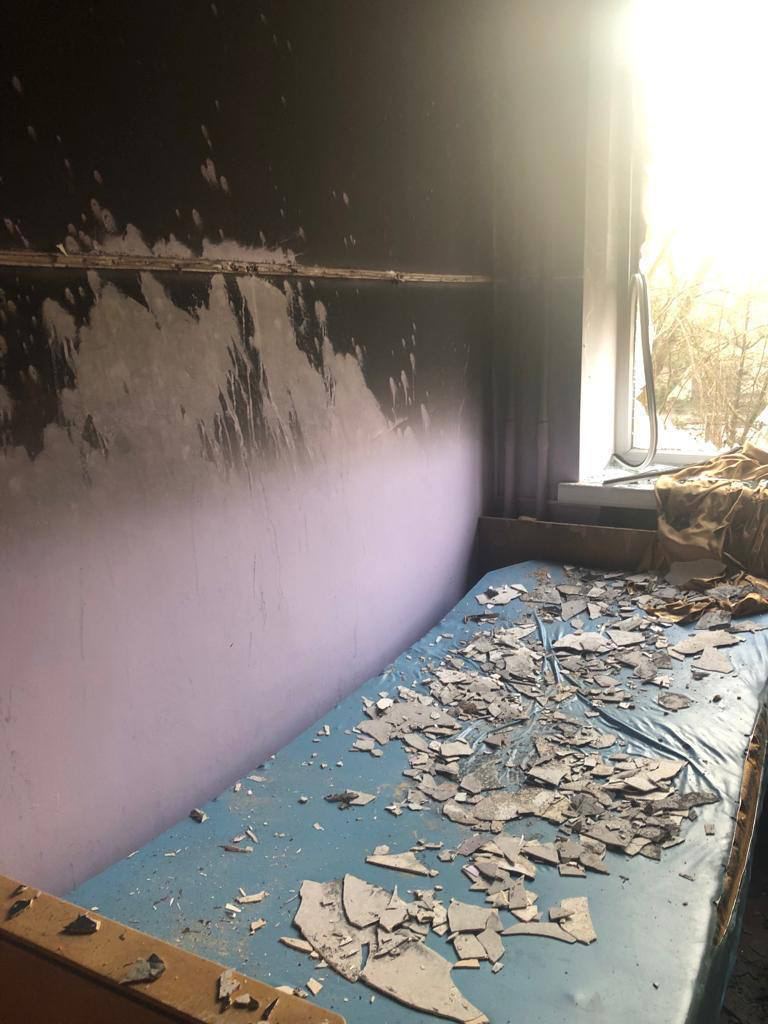 Наслідки обстрілу окупантами дитячої лікарні в Херсоні
