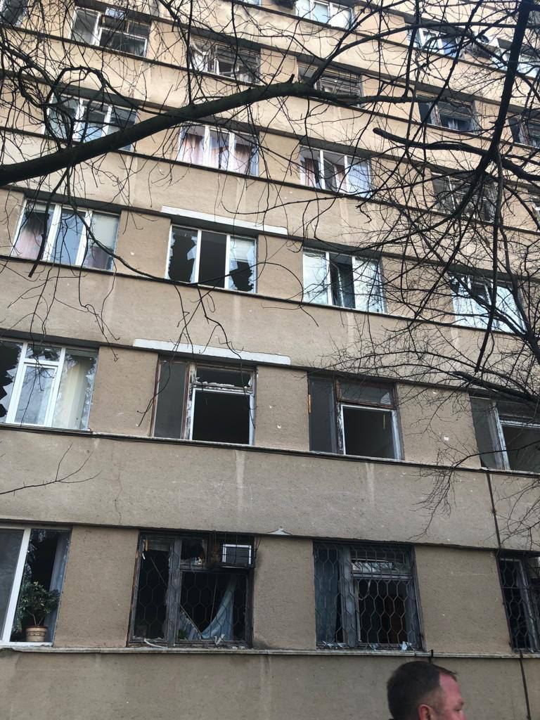 Наслідки обстрілу окупантами дитячої лікарні в Херсоні