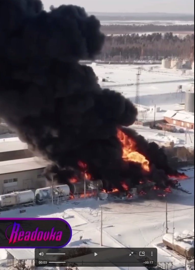 До України не доїде: у Сибіру горить нафтобаза, паливо з якої мали відправити окупантам